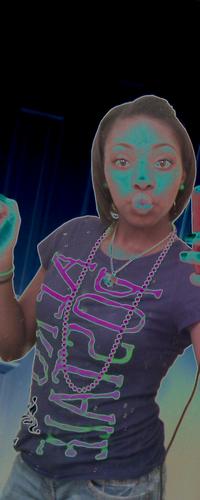 Im me :D I love my friendzz && family;;; mindless behavior fan& roc royal is my favorite :))) #teamfollowback