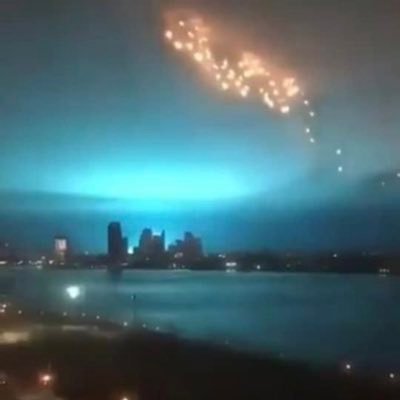 tekuteku3323's profile picture. 世の中の裏事情には びっくらこいた😱 政界がこんなに腐敗していたとは知らなかった！