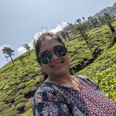 Revathiprab's profile picture. People person | Photographer | DSLR | Talent hunter | Talent finder 

People ops team @Rapyutarobotics!!..