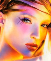 Somos una Academia Integral de Belleza especializada en la formación de Maquillaje Basico y Profesional, Estilismo, Protocolo y Etiqueta.