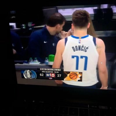 fiftyquidapiece's profile picture. بحاول ألقى حب حياتي!