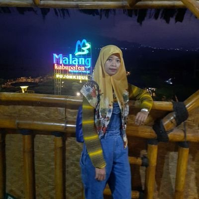 Operator Sekolah