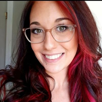 Mama to two amazing, wonderful, wild boys. Oregon Grown. Crazy plant lady. Lover of all animals. Certified Medical Professional 😀 $ashcash6790