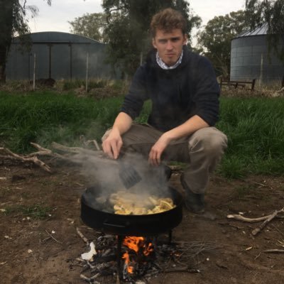 FedeHollender's profile picture. Ingeniero Agrónomo. Finca Don Nicolás, Coronel Dorrego. Producción de aceite de Oliva. https://t.co/hbuMN4PXqZ