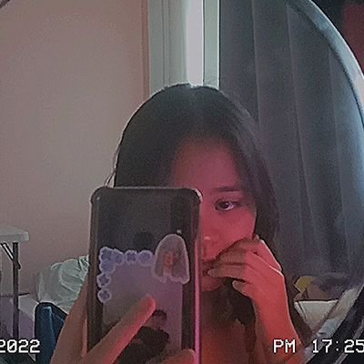 17 • multi stan • she/her