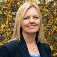 Charlotte Mullins (@cmartreviews) 's Twitter Profile