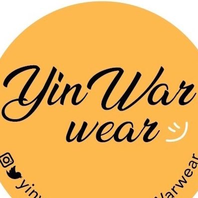 We support @yinyin_anw @warwanarat 🤘🏻. YinWar’s outfits #YinWarwear 👕👖🧢🩳👞🎒 @prommarkwear 🙌🏻