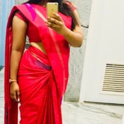 kalakarpoovi's profile picture. 