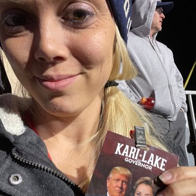 #ProLife #2A #AmericaFirst 🇺🇸 PUREBLOOD Constitutionalist Conservative. #Karizona 🙌🏼🙏🏼 #TRUMPWON Only TWO genders. TarHeel🩵