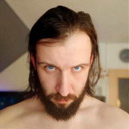 Noch kleiner Streamer bei Twitch
https://t.co/qqC3kOPNMG