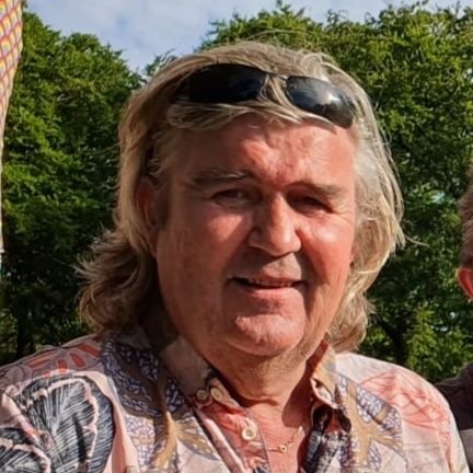 janschaap1111's profile picture. Liever Snappie dan Woke. Voor bindend referendum 
👍zwartepiet 👍Israël 
Niet geprikt en nog nooit getest #QRweigeraar #opvanginderegio
Anti Antifa
Rechts dus