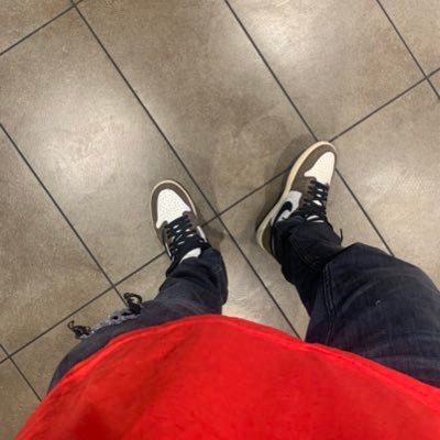 Escalabor's profile picture. stay tru