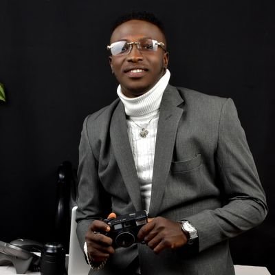 Inno_ce_nt's profile picture. CERTIFIED PHOTOGRAPHER 
*Events* Fashion and Lifestyles * Portraits * Documentaries @: 09038442953. Gmail: innocent4tos@gmail.com. FB: Salami Innocent Lekan.