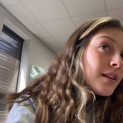 Cc36300190C's profile picture. just ur average girl