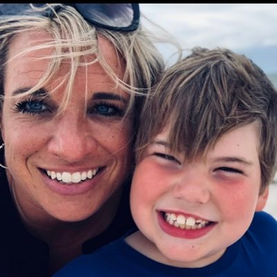 Educator, ELA K-12 Instructional Coach @LenoirCitySch, Charlie's Mommy, UTK Leadership Academy Fellow, 2016-2017 @SCORE4schools #edfellows