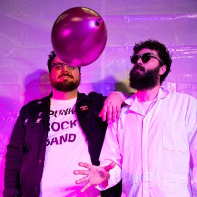 musicwithjeff's profile picture. ☠️✨ glitter + doom ✨☠️