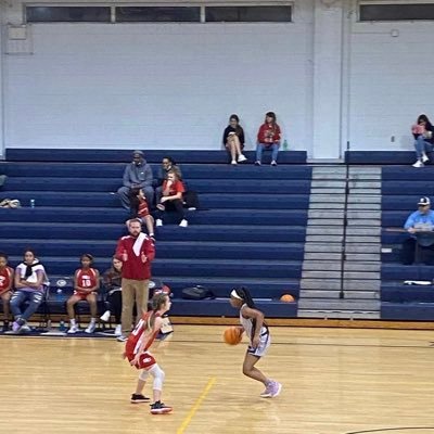 Athlete 🤟🏽||Class of 2026🎓||pos: sg basketball ||5’2 & 119 lbs|| Elbert County