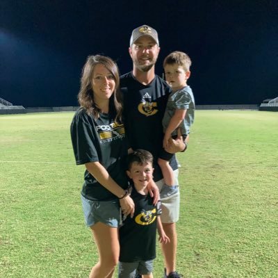 Husband. Father of 2. Ed.S. 2007 National Champion. 2020 Region Champion. Valdosta State, Northwestern State, Augusta Alum. Offensive Coordinator @cook_football