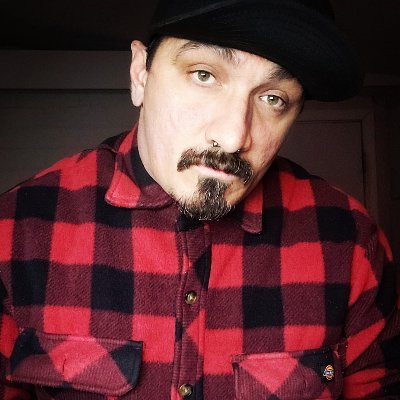 Aspiring developer.
Github:
https://t.co/AJHSHAFzTq