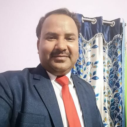 AeeJhajha's profile picture. Work is worship...