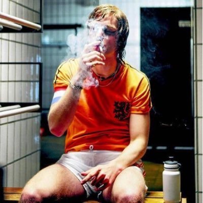 cruyffsimp's profile picture. i love fùtbol