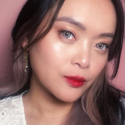 thearafernando's profile picture. Random thoughts of a 41 y/o Single Midlifer 💗