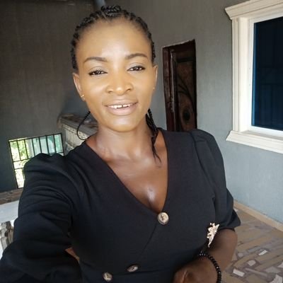 Modela081's profile picture. sincerity