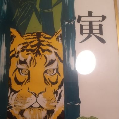 日本の将来を見据えた時、黙って口を噤む事が出来無くなりました。言いたい事には口を出す。
いきなりの返信・フォロー、どうか御容赦。フォローバックもお願いします。DMは懲りたのでしません。ご勘弁。