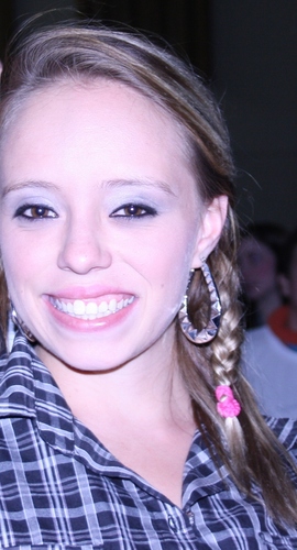 Deboragrandi's profile picture. Sou aquela pessoa que vive intensamente cada momento da vida como se fosse o ultimo ;)