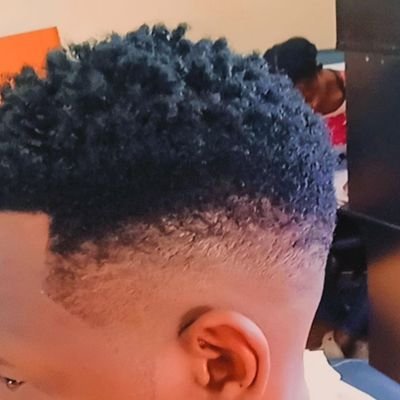 Thee_horny_guy's profile picture. ✈️