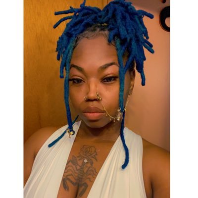_HallWayGoddess's profile picture. 