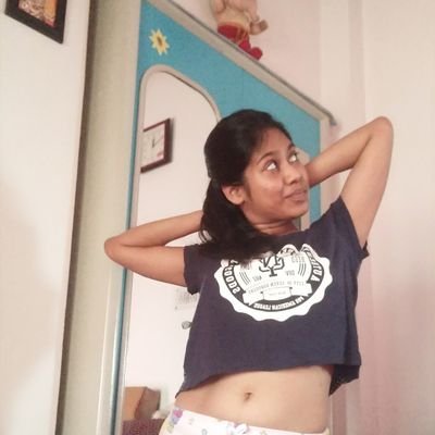 bohemian_sarmi's profile picture. Extrovert, Heliophile, Dog Lover, Atheist, Straightforward, happy with Late @biswashomargha 💞