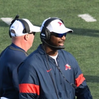 Father | Husband | Math Teacher | D Line Coach | Atascocita High School 🅰️🦅