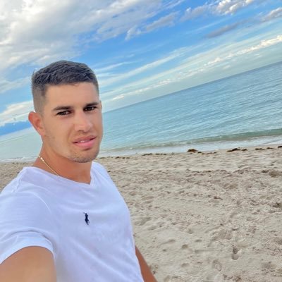 tomasmuraca's profile picture. River Plate - Tony 1/12/15 te voy a extrañar toda la vida amigo.