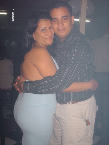 aidayoliver's profile picture. Me llamo aida, soy echadora de broma sigueme & te sigo :$