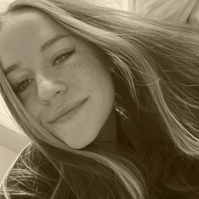 chloeaislynn's profile picture. virgo sun taurus moon cancer rising