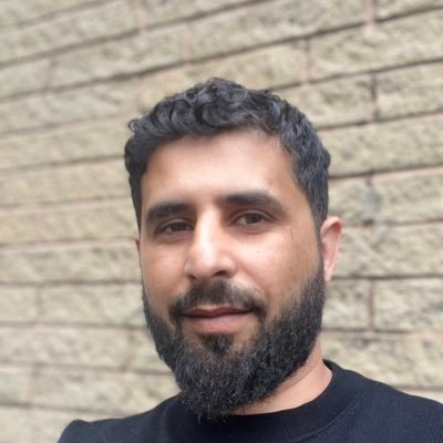 AI aficionado mastering Python, JavaScript, HTML, and CSS. Crafting the future of tech by blending AI with dynamic web development.