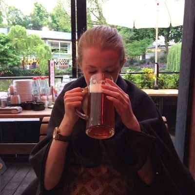 thatisajames's profile picture. 