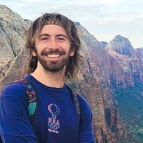 Hiking enthusiast, wanna be the first American on GBBO