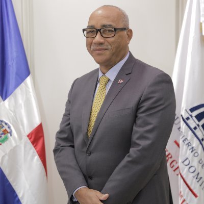 Viceministro de Minas ⚒️ 🇩🇴 @energiayminasrd
Comprometido con la #MineríaResponsable y la #TransiciónEnergética