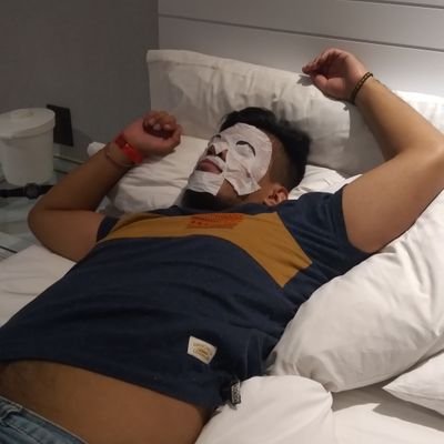 chris_astro5's profile picture. Regio/ Pocho 🇲🇽 | Deportista🏊💪🏻🏋🏽 | Call me Lic🎓| Todos los días son buenos para mejorar la vida ♿️🚹 mis equipos son: Texans, Tigres , Astros, Ac Milán