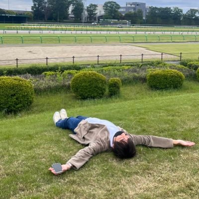 元声優養成所所属 / 競馬 / お気軽にフォローどうぞ！※勧誘・宣伝のDMは御遠慮下さい。🐎インスタはURLからどうぞ！