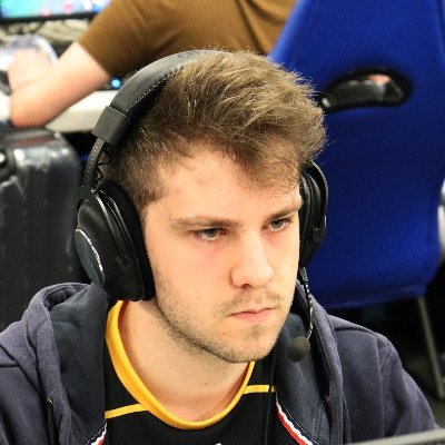 League of Legends player for ?
Prev : @MScompanyoff @Stelios_Esports @Exalty_FR @Kaedesgaming
🇫🇷 Grand Master 725 LP PEAK 🇫🇷