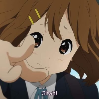 Account both in English
as Spanish of images of Yui from K-on.
Cuenta tanto en inglés como español de imagenes de Yui de K-on.
Cuenta principal @MarioPee7