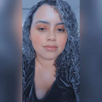 LudmillaNunes14's profile picture. cristã🌸
*eu praticamente só retuíto os outros, já vou avisando ta*