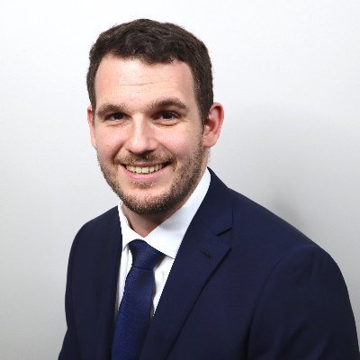 AdamJThomas314's profile picture. PGY1 Urology Resident | @ACOMEDU grad | M.Ed. and MBA @TROYUnews | @LVC grad | views mine. #crafter #woodworker