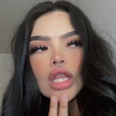 WolfHaileys's profile picture. don’t waste ur time here lmao