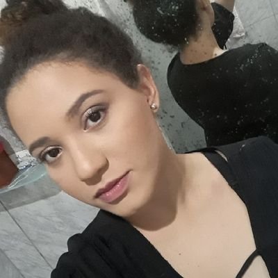 🌸22 anos/diferentona da família/escorpião ♏/ insta: hellmf99/ acadêmica  em enfermagem🌸