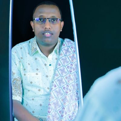 Mohamedomari112's profile picture. 