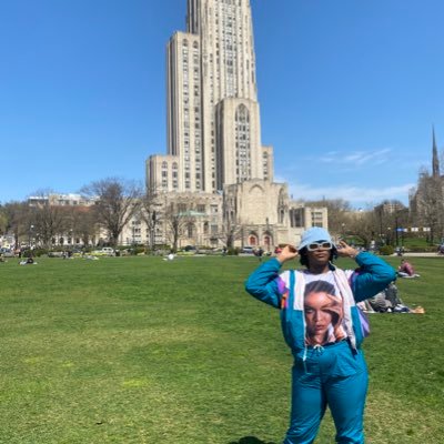 she/they/student-doc| writer | inventor | @PittTweet & @GWPublicHealth alum | hcic @Sippin_Spillin | future #OBGYN | abolitionist 🍉